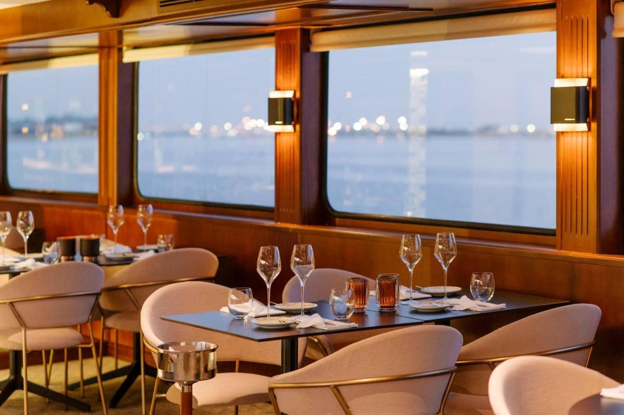Costa Do Sal Hotel Boat Lounge Авейру Екстер'єр фото